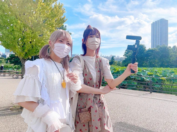 お #HADO!今日はバトルだよー!!!有観客イベント!配信もある!ぺろりあチームの応援よろしくね!!!(険しい表情の2人)  