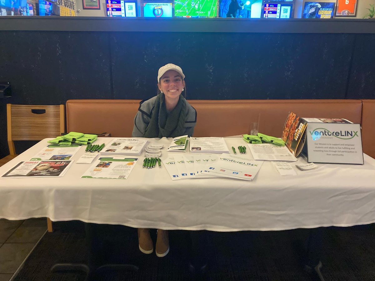 ventureLinx's tweet photo. A HUGE thank you to everyone who came and supported ventureLinx at Buffalo Wild Wings- St. Mary’s tonight! It was great seeing everyone!!! We appreciate everyone’s generosity!! https://t.co/edo15TgEl4