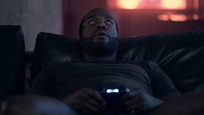 niggas be like “yooo hop on the game”