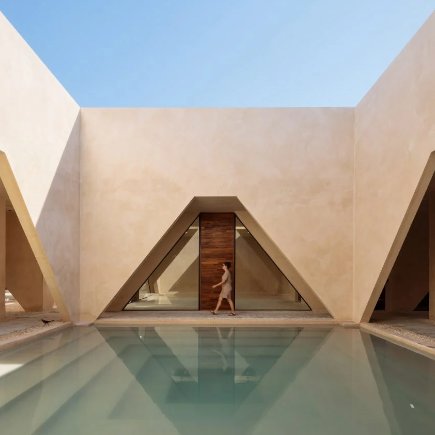 MeyerFalcon's tweet photo. Les comparto que el Museo del Meteorito que la @SEDATU_mx construyó en Progreso, Yucatán, está nominado a los premios de diseño de la prestigiosa revista danesa @dezeen 🇩🇰
Un espacio para la cultura que evoca a la arquitectura maya
https://t.co/PWvKF2ue5v #ProgresoLate https://t.co/ASYJEZOBWY