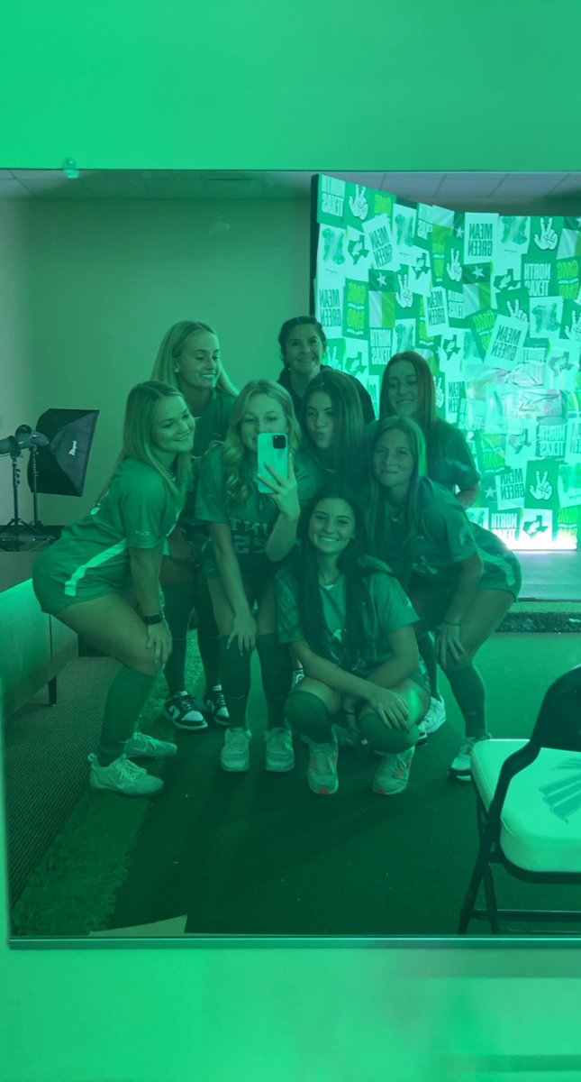 Had such a great official visit last weekend! Can’t wait for next year! Loved meeting all the girls! Thank you <a href="/CableAlexsis/">Alexsis Cable</a> <a href="/CoachDylanB/">Dylan Burnett</a> <a href="/JohnHedlund4/">John Hedlund</a> for having me out! Great win on Sunday! Go Mean Green! <a href="/MeanGreenSoccer/">UNT Soccer</a> #gmg