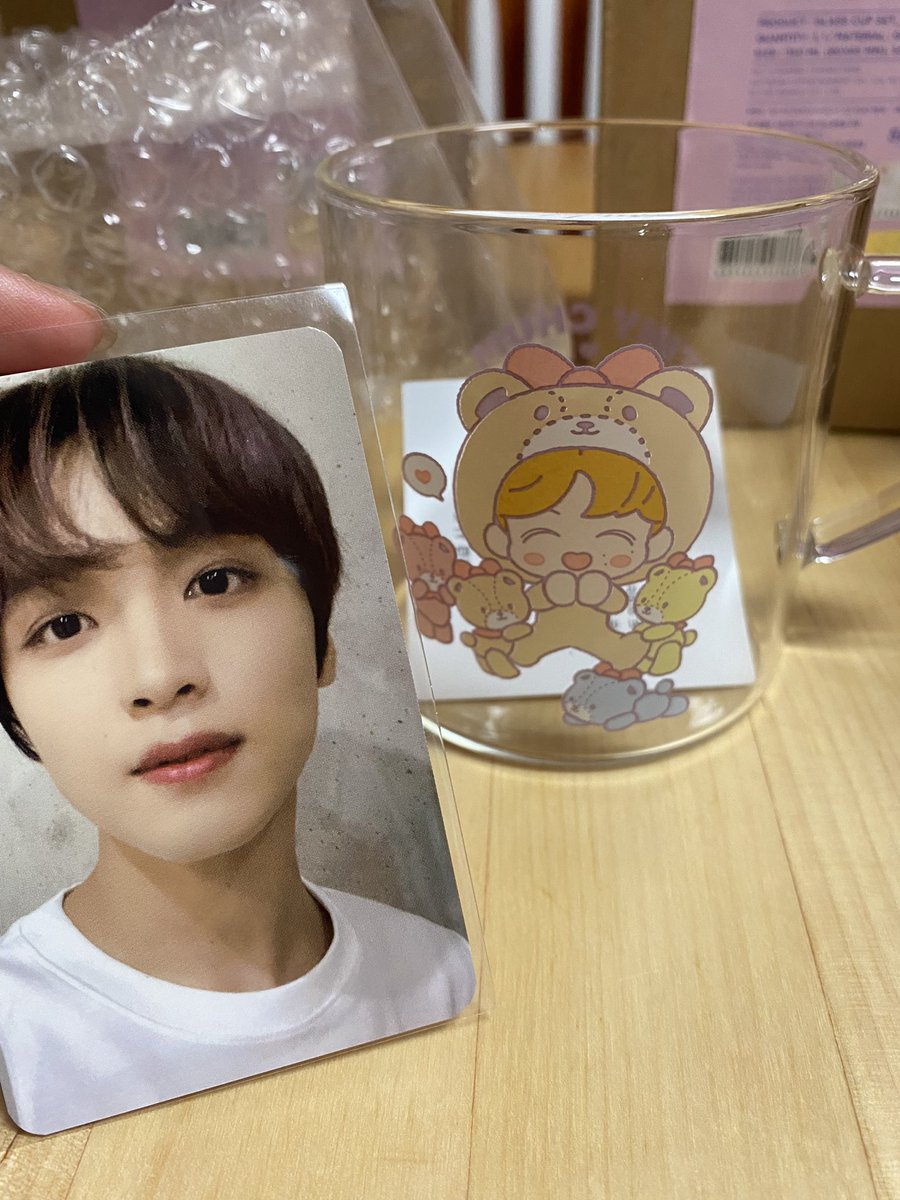 myrtleeturtlee's tweet photo. finally picked up these babies from the post office!! thank you for packaging them so safely, ju!! they arrived to me in one piece :') π
these are all i'll be drinking out of for the foreseeable future lmao
#MatchaGOsProofs https://t.co/7ZHs4UYXQ1