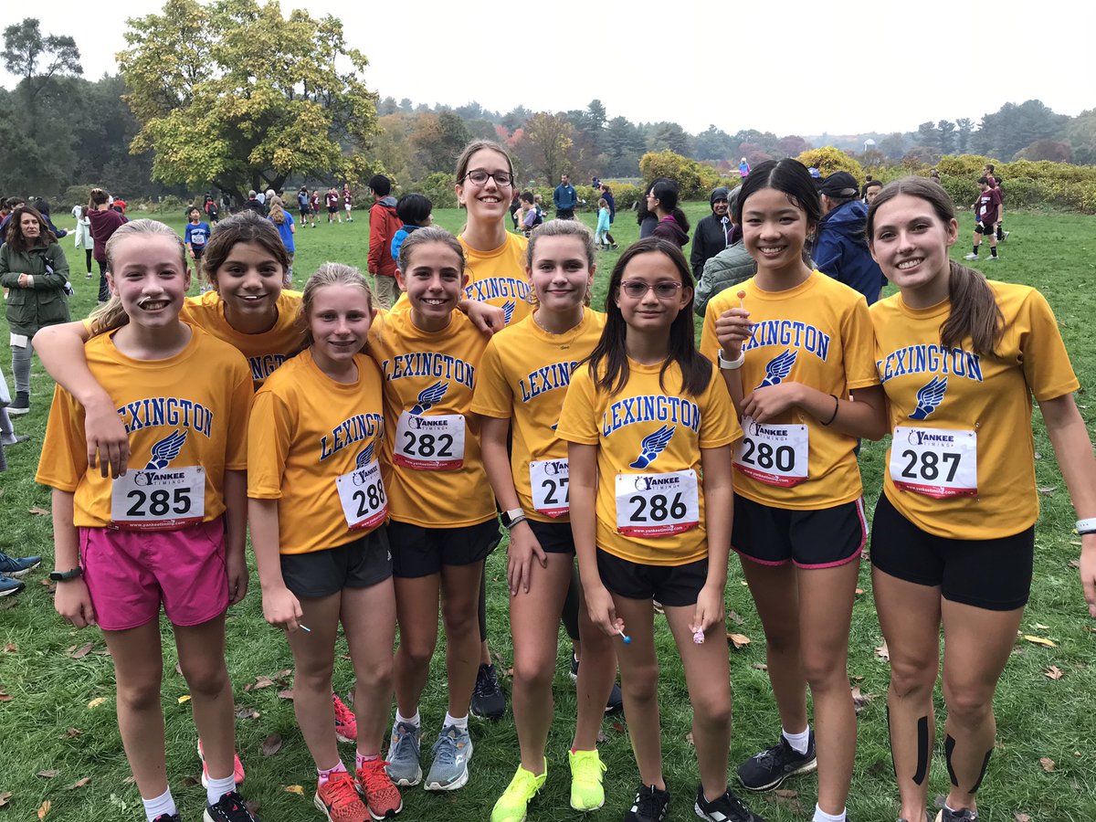 Congratulations to the Diamond XC teams for placing 1st in all four divisions of the Carlisle Invitational!
<a href="/LexMinutemenAth/">Lexington Athletics</a> <a href="/MinutemenXCTF/">Lexington Cross Country - Track & Field</a>
