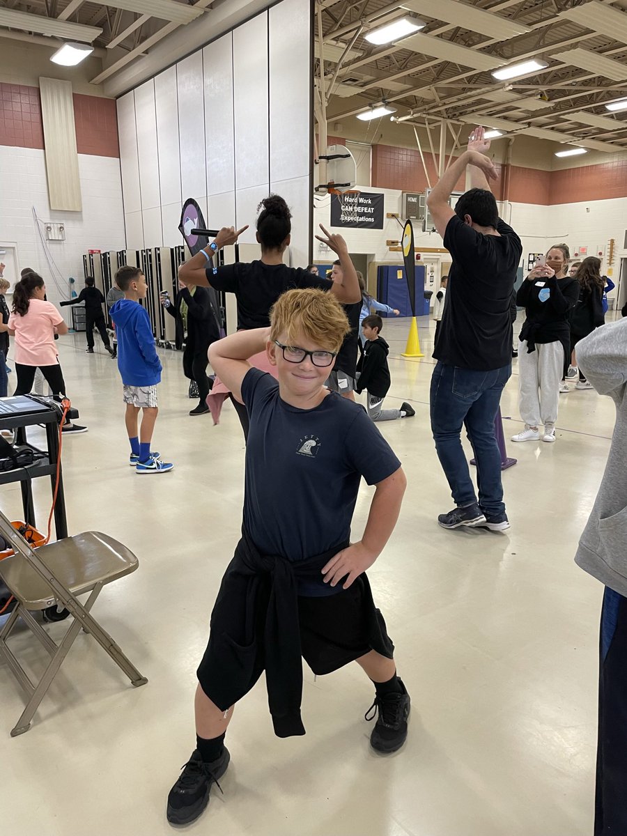 modonnell5i's tweet photo. Another GREAT assembly by #leadu @KrDucker @INT_PRINCIPAL https://t.co/boejbOyPcO