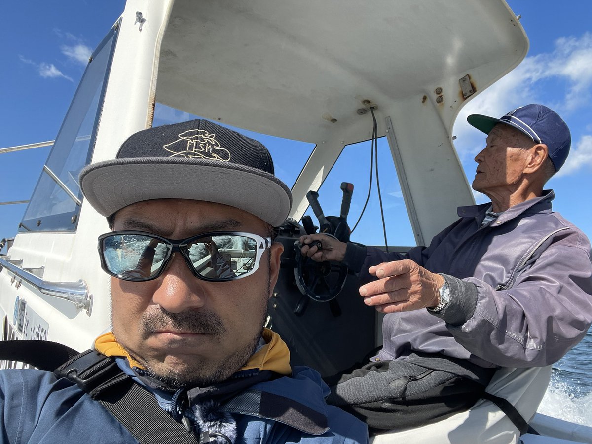 hatatakuma's tweet photo. 漁師さんに病院まで運んでもらう

離島から大きな病院まで…

ズキズキドキドキの１時間だ https://t.co/6Wq9RehIHE