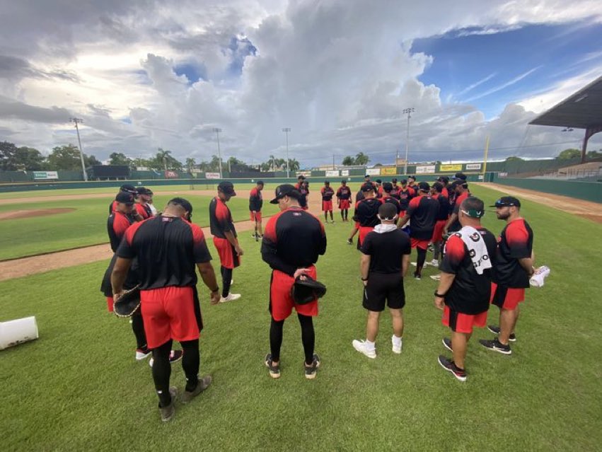 LeonesLBPRC's tweet photo. ✅ Primera práctica ya en los libros, mañana a seguir trabajando. #LaManadaEstaDeRegreso 

🗓 5 de noviembre en el Paquito Montaner 🆚 los Indios de Mayagüez 

🎟 @ticketpluspr https://t.co/gRmO5WjrQr