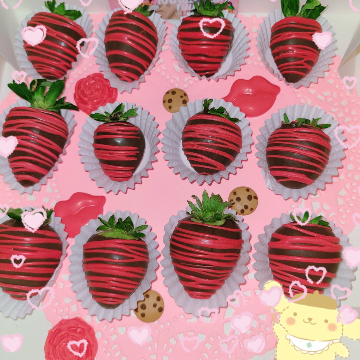 NinasNumNums's tweet photo. ˚ʚ valentines day themed cake bites and strawberries ɞ˚
~°♡°~
˚ʚ🌸ɞ˚ : made by me
( \ / )
(„• ֊ •„)・・‿︵‿୨ tags ୧‿︵‿
#hellokitty #strawberries #strawberry #chocolate #chocolatedippedstrawberries #baking #bakingcore #cute #kawaii #kawaiiaesthetic #sanrio #red https://t.co/Xh2bAZOKRQ