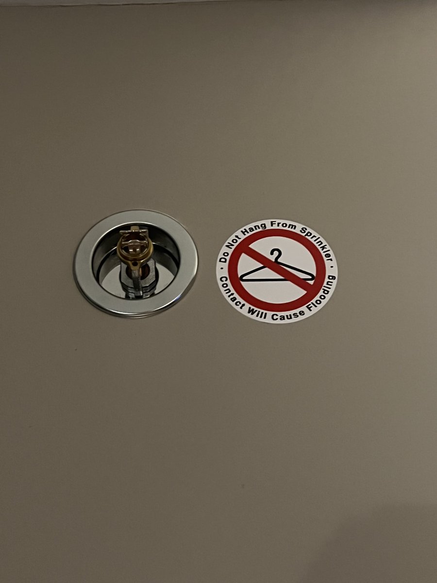 LuzRegla's tweet photo. This weekend I went to Great Wolf Lodge, and inside our room I notice this prohibition. It ask for guest not to hang hangers from the sprinkler, because it will set them off. I found this sign very effective since it tells guest what could happen. #Ling107f22 https://t.co/YVWicf6sOb