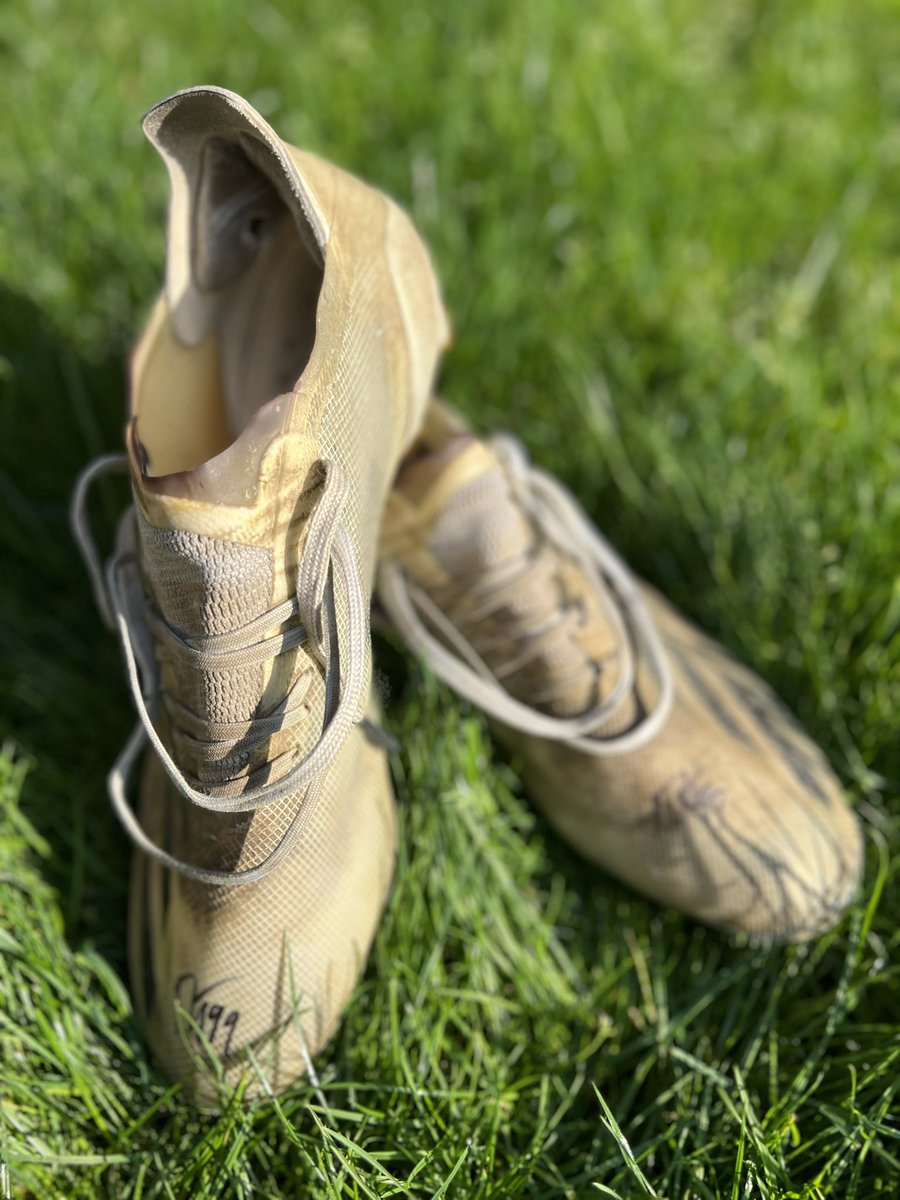 Contrib (@contribinc) on Twitter photo It's the end of the season for #SoundersFC but we've got some great items to help the community!
Check out these game worn & autographed cleats & gloves! Proceeds will support the <a href="/JmoFoundation_/">Jordan Morris Foundation</a> fund <a href="/seattlechildren/">Seattle Children's</a> Good luck!
Link: contrib.org/auctions/group… It's the end of the season for #SoundersFC but we've got some great items to help the community!
Check out these game worn & autographed cleats & gloves! Proceeds will support the <a href="/JmoFoundation_/">Jordan Morris Foundation</a> fund <a href="/seattlechildren/">Seattle Children's</a> Good luck!
Link: contrib.org/auctions/group…