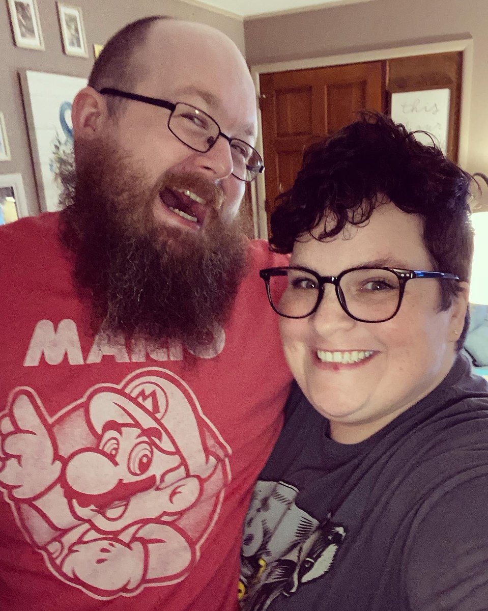 nancy_phariss's tweet photo. Nothing like jumping on Twitter to scream Happy Anniversary to my Bestest Friend! Yo Homie thanks for making me your wife. It’s been an amazing 7 years married and 17 shackled. @KaiserPowerUp https://t.co/p3Aj5y4zw1