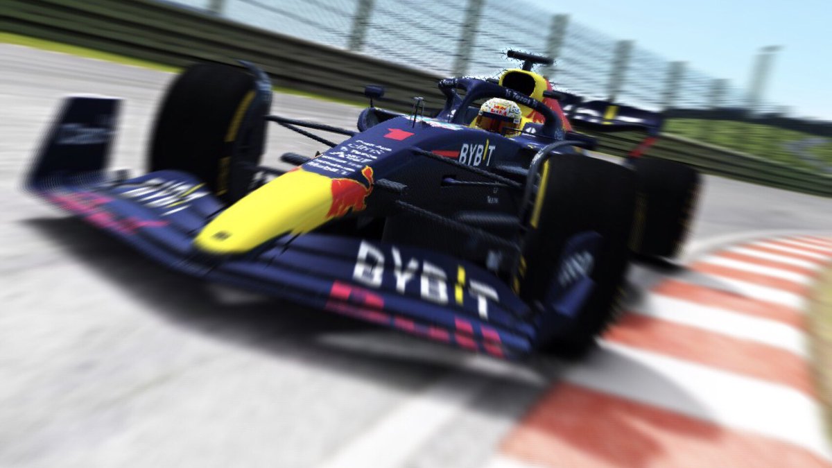 peterGFR's tweet photo. 鈴鹿を駆るRB18を撮る①
#realracing3 #rr3 #リアルレーシング3 #f1jp #rb18 #maxverstappen #redbullhonda https://t.co/GUI5ZNcwAF