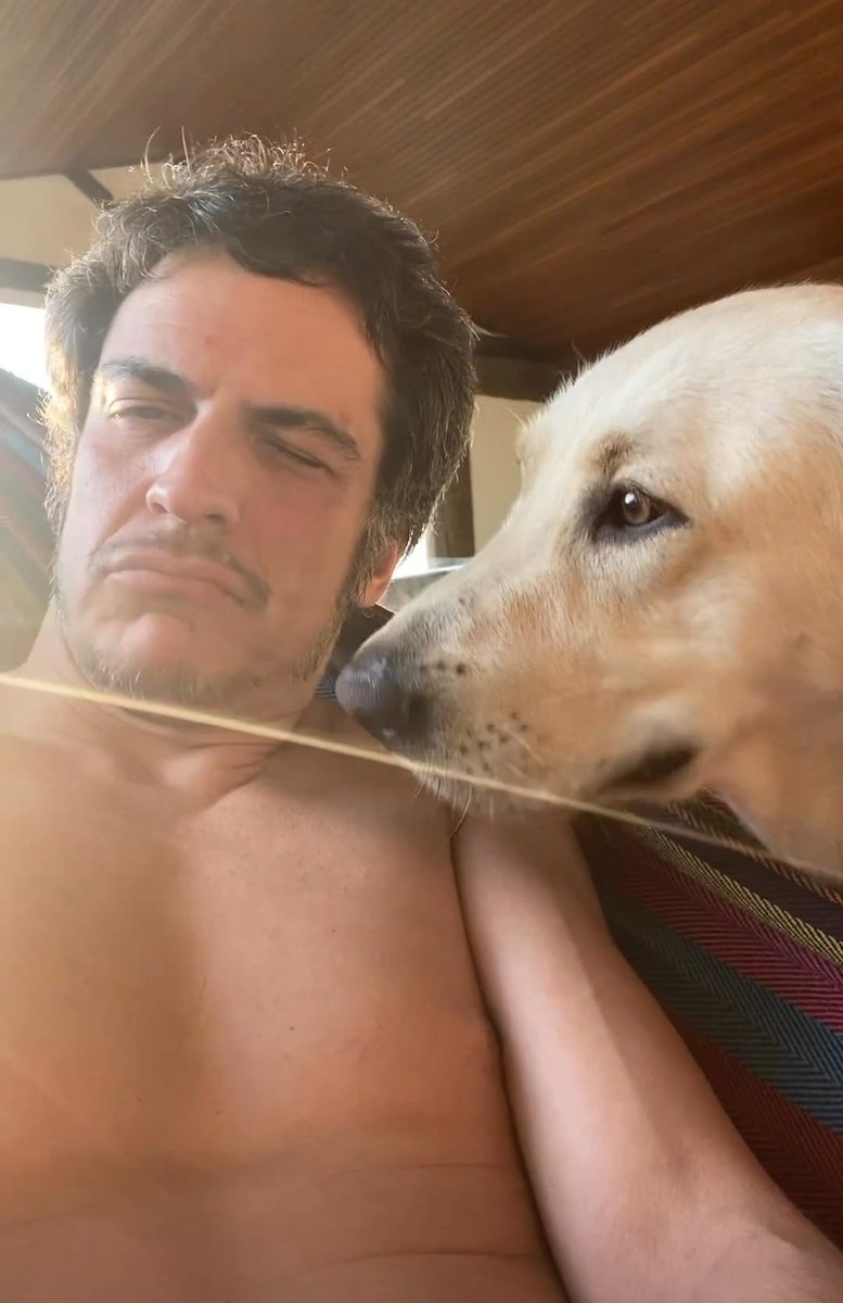 que homem gostoso, meu pai amado... não aguento