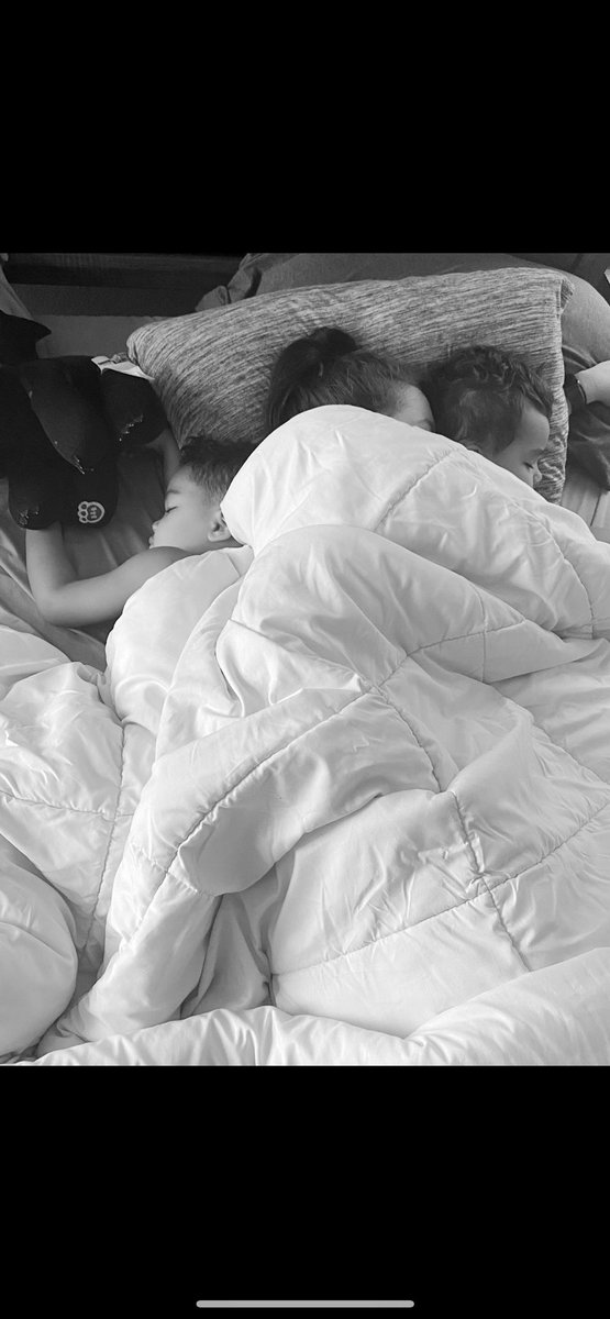 Taylorr_Alexis's tweet photo. The fact that I created these perfect humans will easily be the greatest thing I ever did. I feel so proud every time I look into their beautiful brown eyes. I feel safe when I’m cuddled up with them. I feel fulfilled when I hear “I love you mommy.” This is everything. ❤️ https://t.co/J994R2ajlA