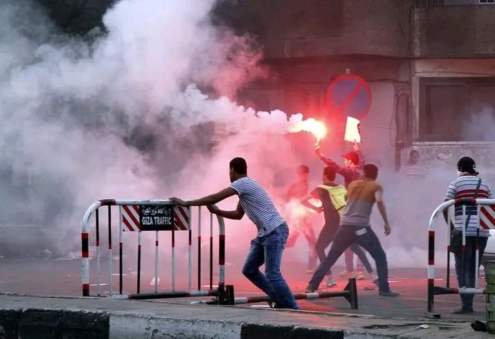 #انزل_١١_١١_حرر_بلدك
عاجل جداًجداً جداً أنشر البيان
جبهة شباب الثورة المصرية 11/11
 تعلن النفير العام ويوجد لدينا 10000 شاب متطوع حتى الآن وجاهزين بخطة محكمة علي الشعب المصري النزول وحماية الشباب من أجهزة الأمن والبلطجية الله اكبر الله اكبر الله اكبر أنها الثورة المصرية 11/11