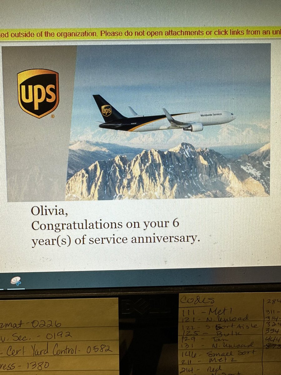 4kids5's tweet photo. Technically it should’ve been 16 yrs had I not left the company. Oh well… here’s to another 6+ yrs. @UPS @UPSers @ExperienceUPS @UPS_WIO https://t.co/fOKY8o14m6