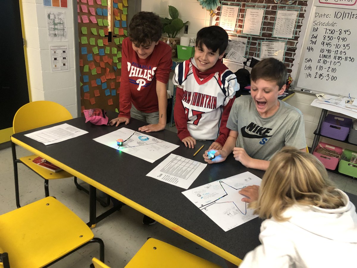 Hailey Carter tweet media