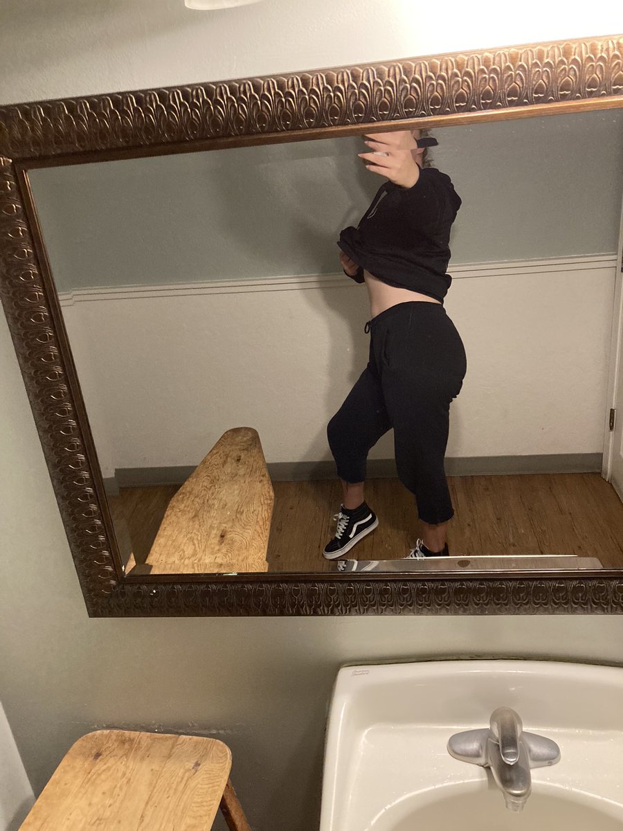 LILBABYAG's tweet photo. I really just open twitter, tweet one tweet and log off … so Hey 💖🥰 https://t.co/B76n6HL3Ar