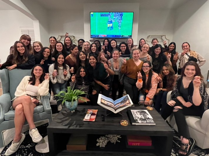 Celebrating passing our first block with my fellow #WomeninMedicine <a href="/TCUBurnettMed/">The Anne Burnett Marion School of Medicine at TCU</a>!