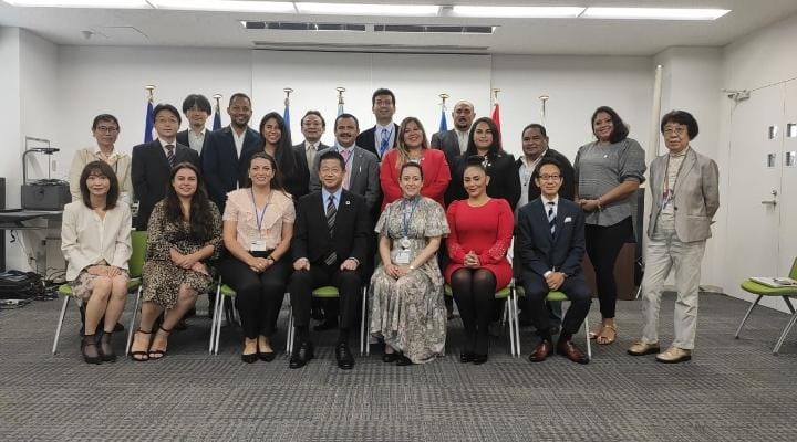 Felicitamos al Señor Alcalde de Marcovia Nahúm Cálix por haber finalizado un importante curso de un mes en Japón en el marco del proyecto Un Pueblo Un Producto que impulsamos con JICA Honduras en nuestras zonas azucareras.
#somosEmprendedores 
#somosAgroindustriaAzucarera