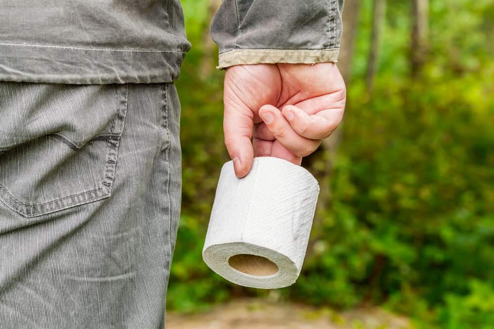 BackyardBella's tweet image. Is It Illegal to Poop in Your Own Yard?
#lawncare #backyard #poop #fertilizer #wildlife #grass #garden #turf #LawnDIY #DIYlawncare #lawn
Read the full article
👇👇👇👇👇👇👇👇

backyardbella.com/lawn-care/is-i…