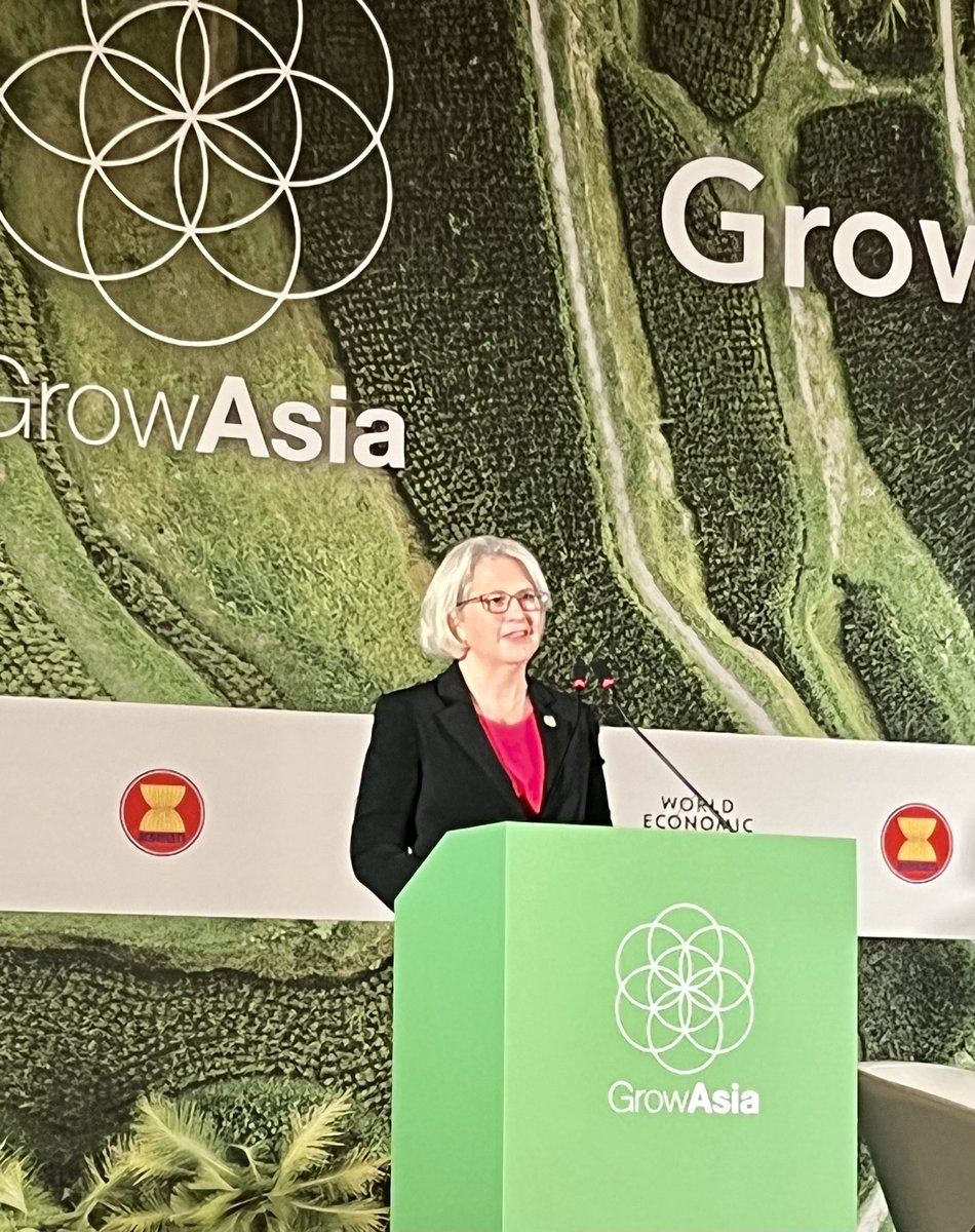 Kicking off the Grow Asia Forum in person! After two+ years conferences are really back! #sustainableagriculture #growasia