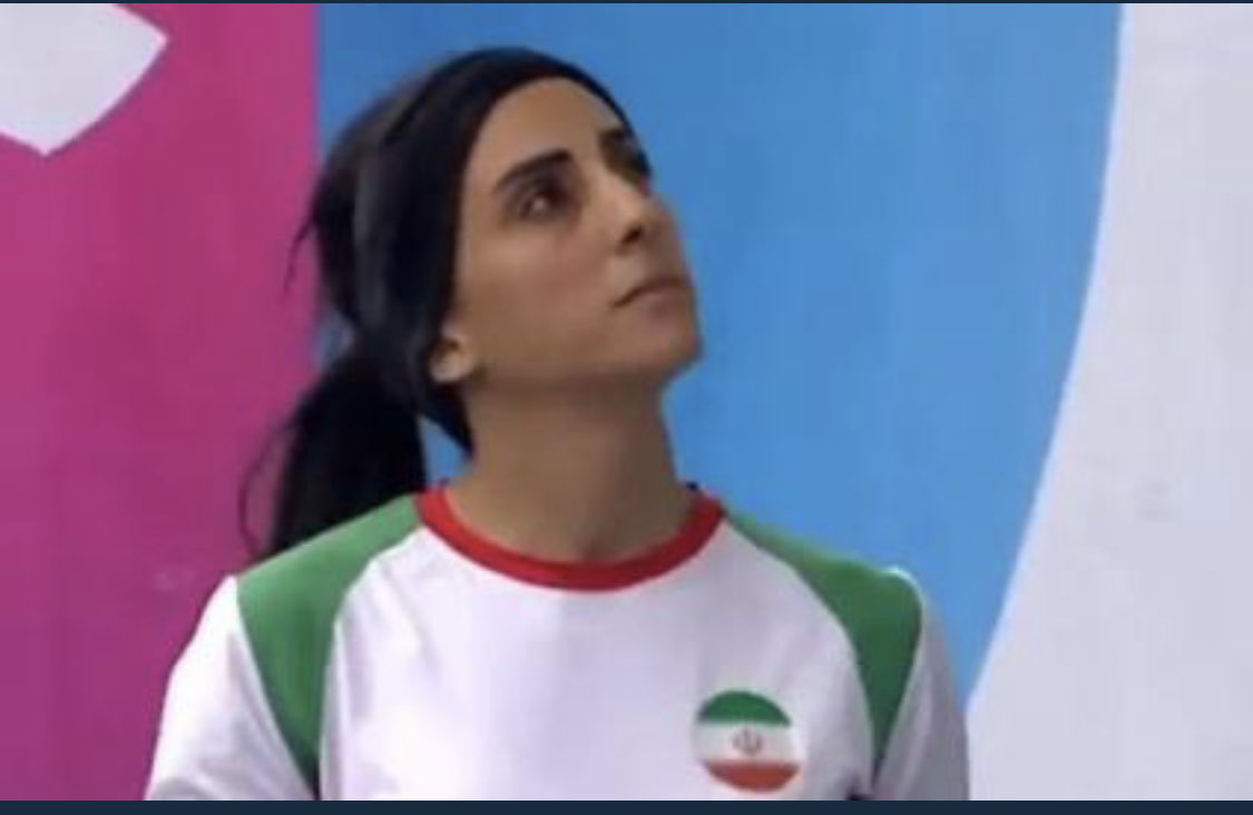 Son passeport et son téléphone portable lui ont été retirés. Elnaz Rekabi est enfermée au sein de l’ambassade d’Iran à Séoul, elle sera, paraît-il, transférée directement de l’aéroport en prison. ⁦⁩
#ElnazRekabi #MahsaAmini #WakeUpWorld