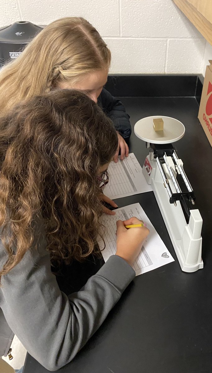 rodriguez_sci's tweet photo. Today our Wolverine Scientist ๐พpracticed on their measuring skills by using these cool new triple beam balances. They did a great job collaborating with each other. ๐๐ผ@NISDZachry @NISDMSScience #nisdmssciencecoach https://t.co/5qmch5cPpS