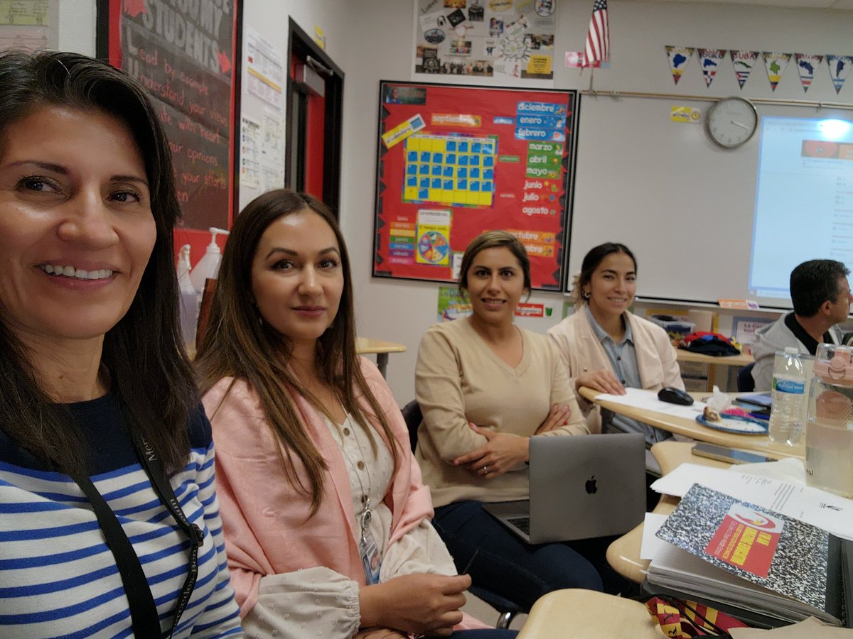 Ealcala_EMS's tweet photo. Such a productive day with awesome teachers. Job-a-like was great!! @MMartinez_MMS @MrsWash_AMS @aleseade2022 @MrsBernal987 @dNIDA_MPMS #LOTE https://t.co/4fyRgvtGMy