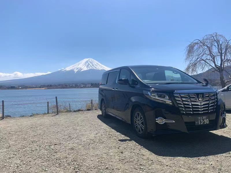 MIO_HireService's tweet photo. 日本旅行は優雅にハイヤーで周りませんか？

当社のハイヤーは年式も新しくウイルス対策も万全です！
ドライバーは中国語や英語を話せますので言葉の面も安心です♪

お気軽にお問い合わせ下さい。
https://t.co/9O9tP99UYl

#HireService
#貸切運行
#一日貸切
#ハイヤー https://t.co/9DGXQjHzFy