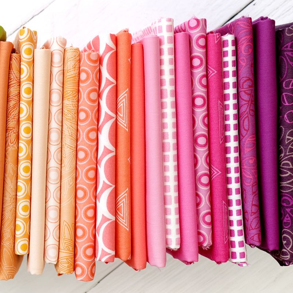 ArtGalleryFab's tweet photo. If you had to pick ONE of our Elements lines, what would it be? 
Floral Elements
Nature Elements
Oval Elements
Squared Elements
Or Decostitch?
Choose wisely and let us know in the comments below!

#artgalleryfabrics #agfelements #blenders #fabricaddict #quilting #modernquilting https://t.co/E7yw0tlw7N
