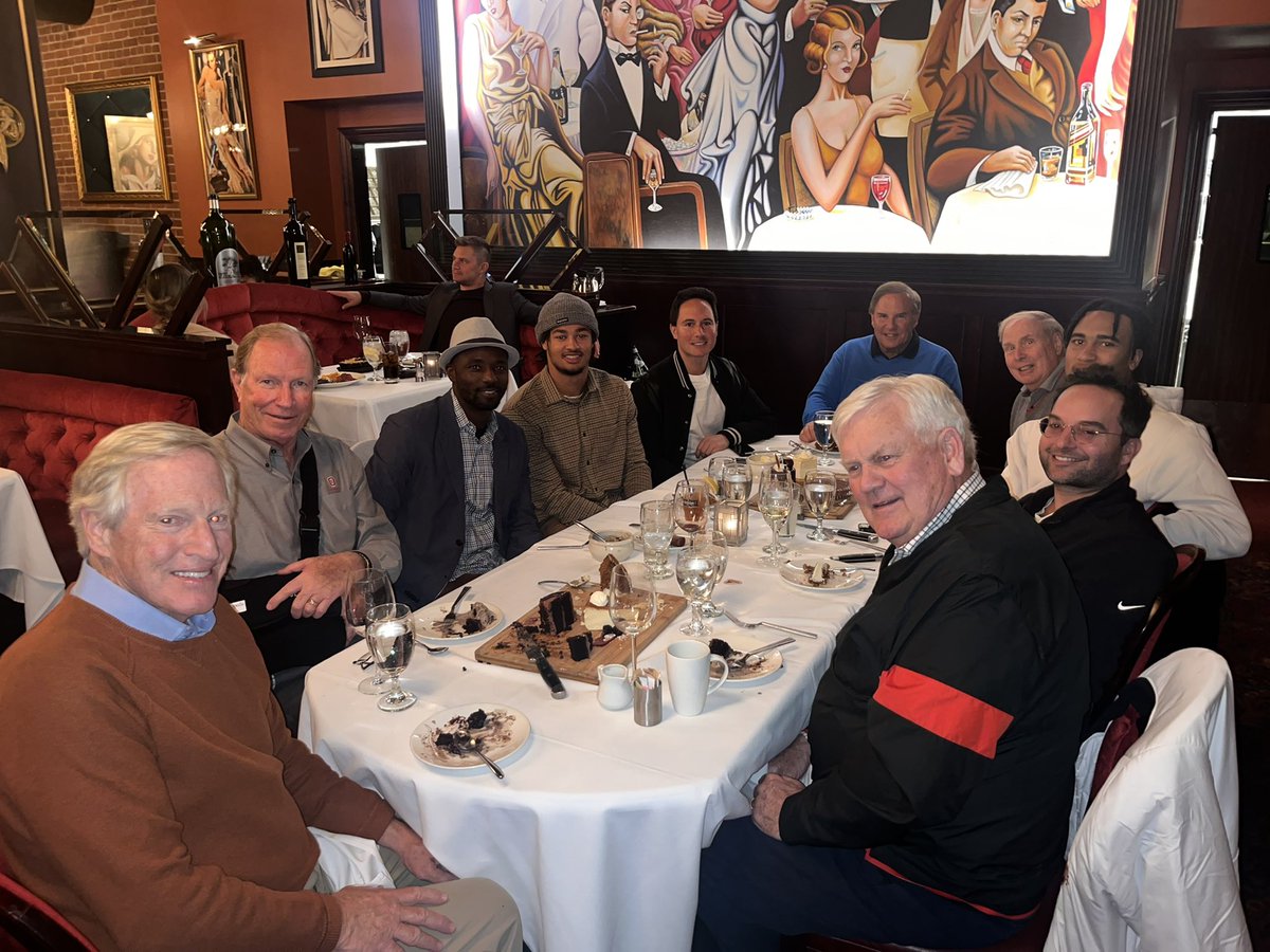 TheFoundation1_'s tweet photo. Great night out with our friends @CJ7STROUD and @jaxon_smith1, board members @ToneTime10 and @DaSchott at @JeffRubys @TheRealJeffRuby. Thanks to our donors! https://t.co/JjsuafFZaG