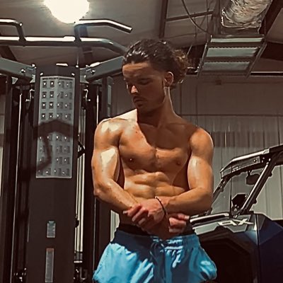 insanedevane03's tweet photo. #NewProfilePic https://t.co/UDHvMhl5Lw