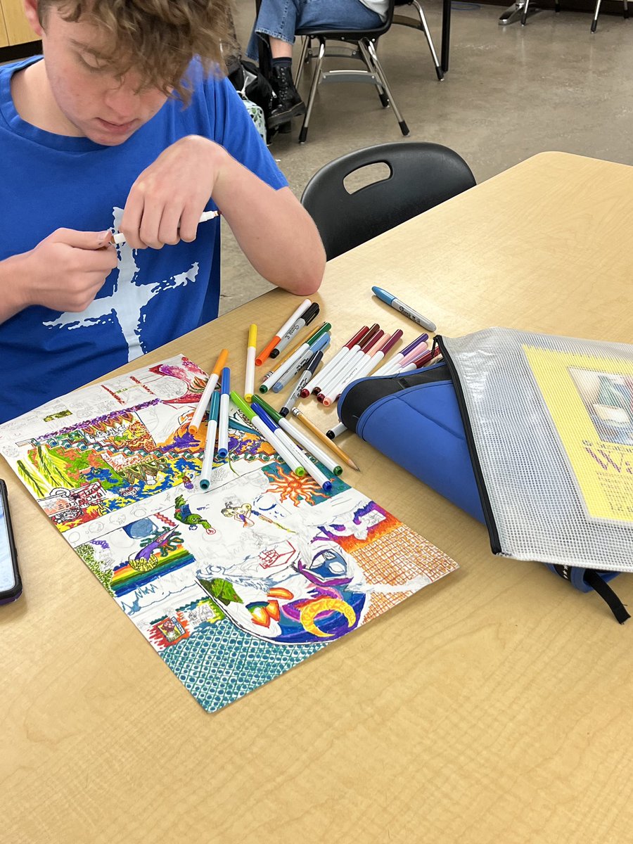 spARTanscreate's tweet photo. AP Art students develop individual themes to create their personal portfolios. @CHSSpartans @BurlesonISD @BISD_FineArts #itstartsinthearts #APART #APStudioArt https://t.co/fLkNbnPD9F