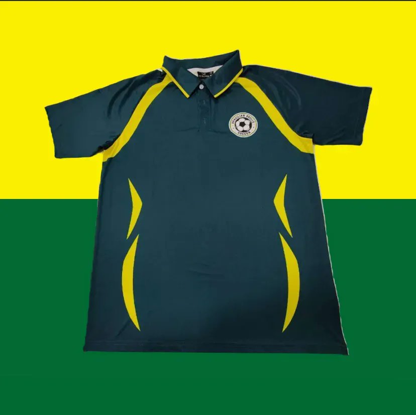 CustomBalls_Aus's tweet photo. Check out some of the Cool things Custom Sports are doing...
Shout out to Cesar and the Coaches up in Queensland doing remarkable things with coaching the next generation of Soccer Stars.
Dress Smart, Play Smart.
#customsports #designyourown #coachespolo #brazil #soccer https://t.co/yPrPzc1jJY