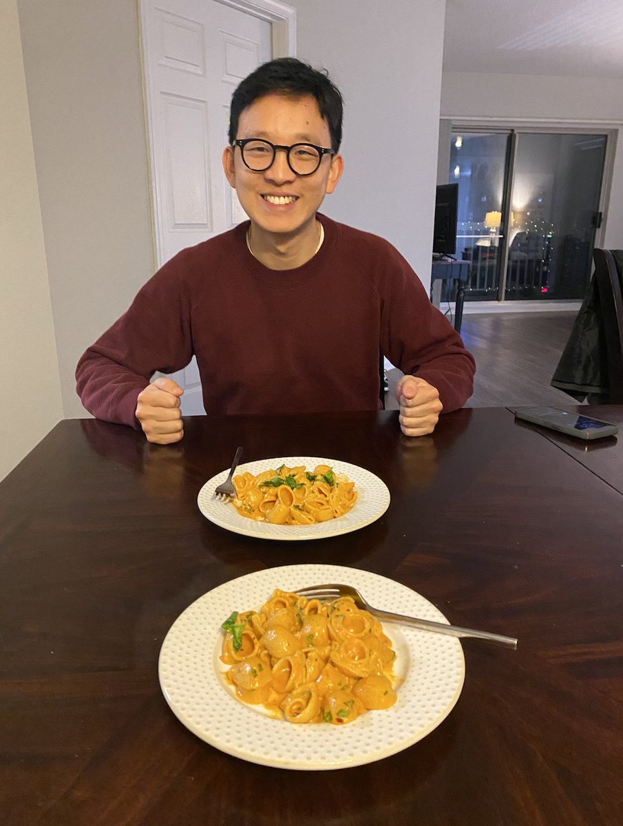 made vodka pasta with my favorite future urologist <a href="/ChaoyangWang23/">Chaoyang Wang</a> on national pasta day!!!