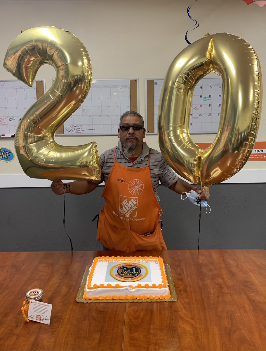 Dawn Lindsey tweet media