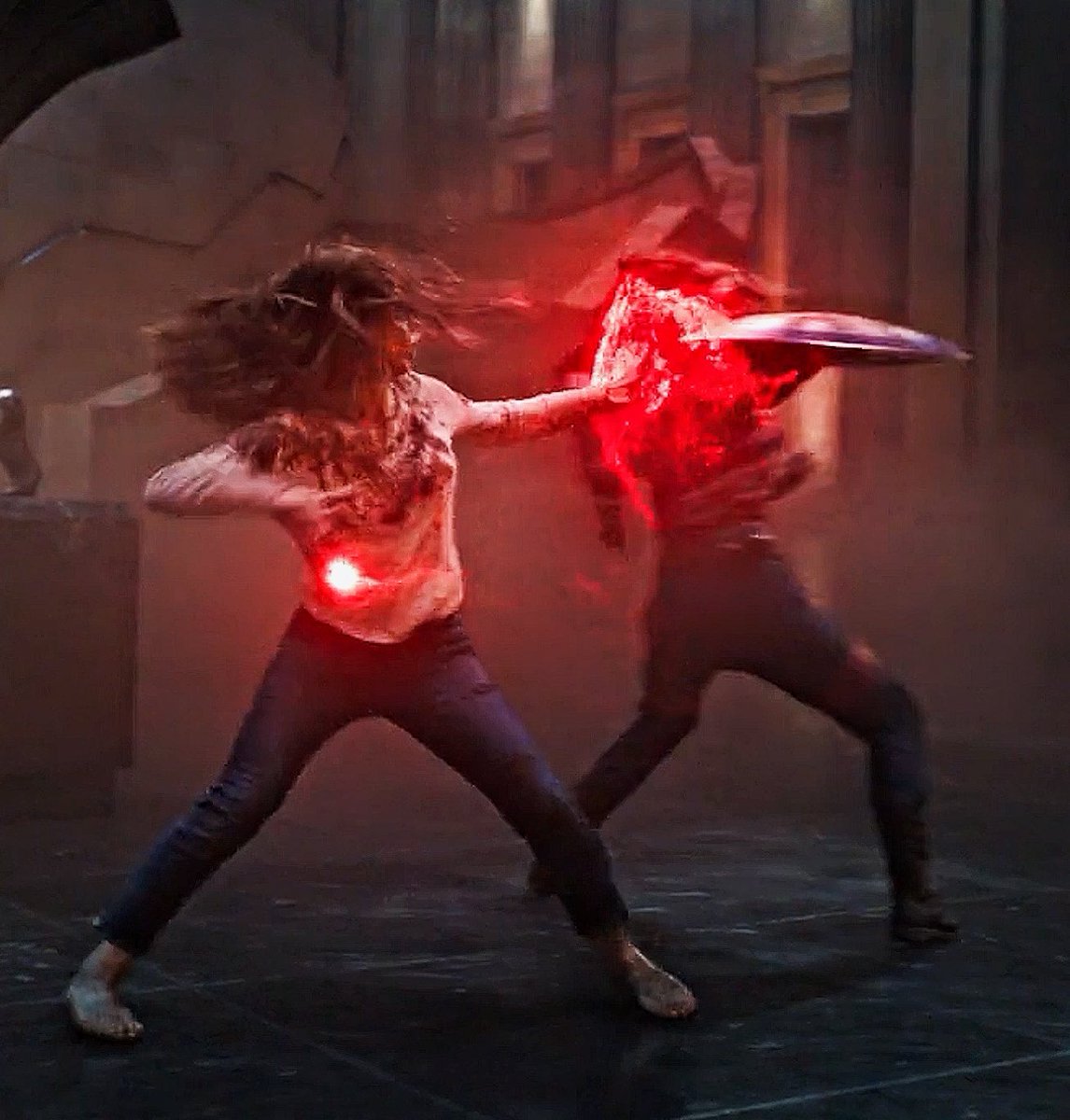 ScarletRed03's tweet photo. #ScarletWitch https://t.co/r6WsAaKU2v