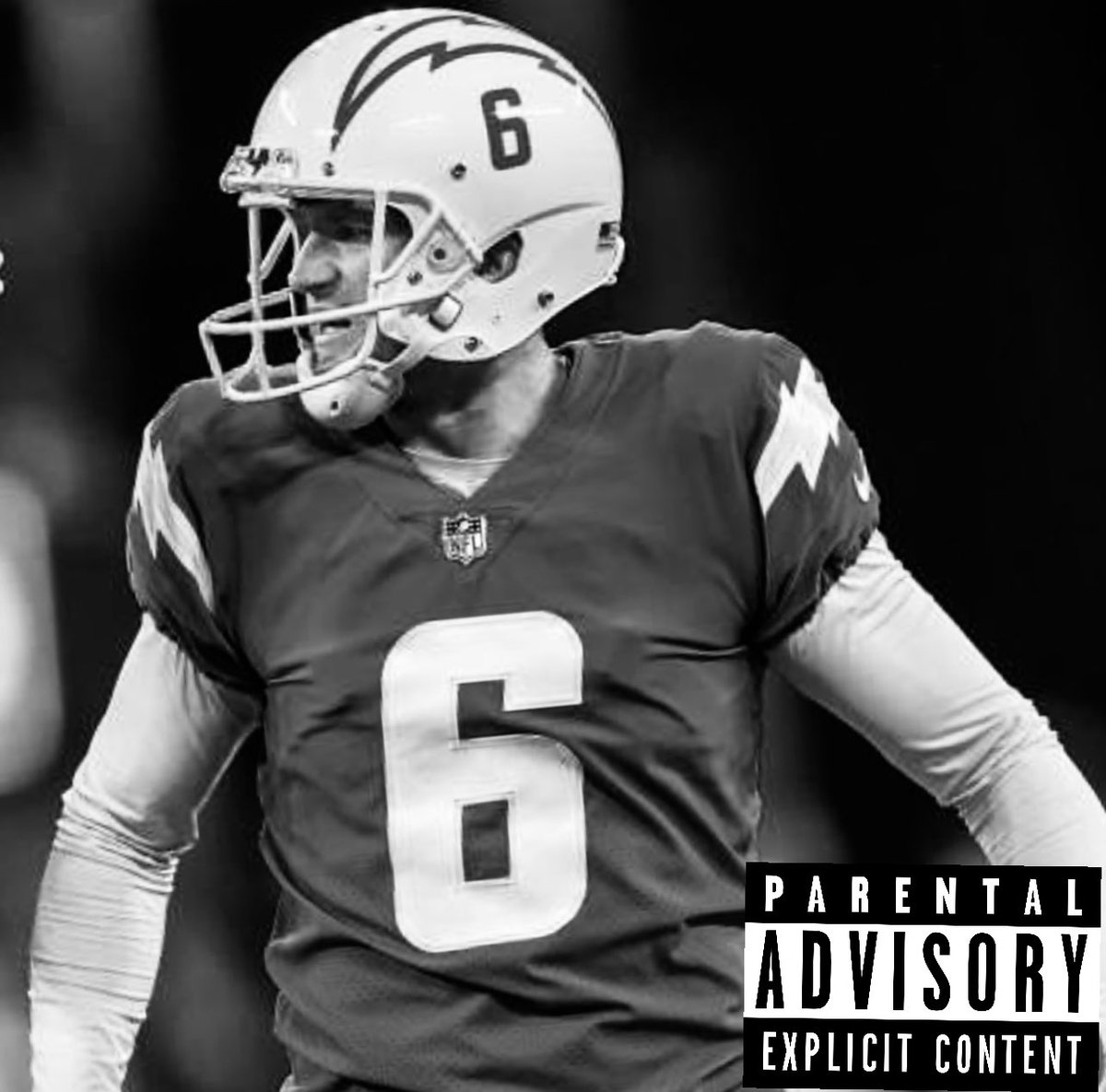 CheekfromQueens's tweet photo. Big heart 4-2 with all the injuries #namethealbum #BoltUp https://t.co/0kf8Jjnj8Q