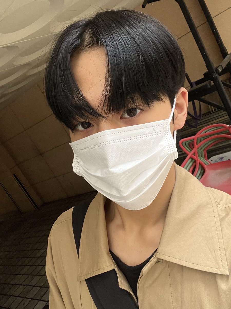 pdflvsrcky's tweet photo. Con Juhwancito bb

Decidí arriesgarme a ser la primera jsjsjs

#EdelweissSelcaDay #EdelSelcaDay #TFNSelcaDay #ON #ESD #TFN  @TFN_official_  #티에프앤 https://t.co/wq7necXjHW