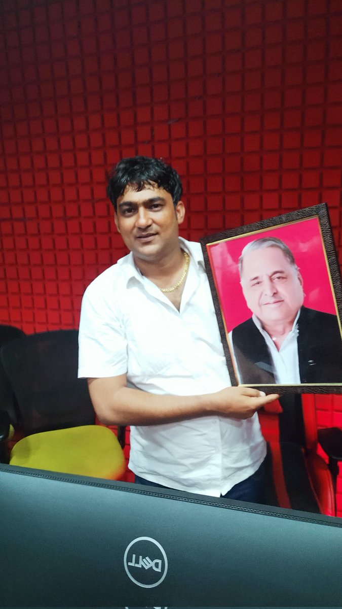 KaluSorkha's tweet photo. थारे जाने का दुःख सबको है नेताजी 
@mulayamsinghyadav @yadavakhilesh https://t.co/trBnJeFrCA
