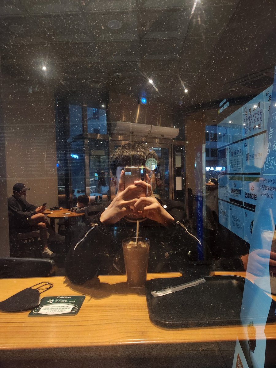 KoreaMiso's tweet photo. 바닐라 라뗀데
디카페인인건 함정
완전 맛있음 추천!!강추!! https://t.co/XKCrx6ETMt