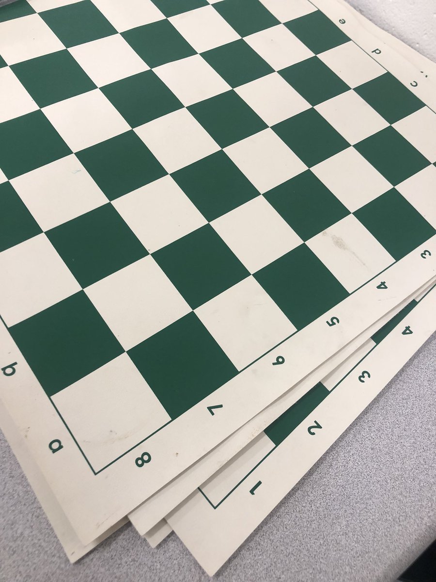 SeyoungHolte's tweet image. When you visit your husband’s school for a dif reason but decide to peak in- you see loads of fun and some serious reasoning &amp;amp; problem solving going on. Yup, we are happily married!
@daniel_holte @SteveWyborney #charliesgumball #chessmath #puzzlesntalks #makemathjoyful