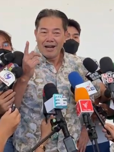 joe_black317's tweet image. เปิดใจลุงวีรวิทย์ ยอมรับตั้งใจมา #ตบศรีสุวรรณ พร้อมโดนดำเนินคดี เพราะทนไม่ได้ที่ #ศรีสุวรรณ ร้องไปเรื่อย ร้องเฉพาะคนเห็นต่าง และยังเคยประกาศแจ้งจับคนที่ออกมาต่อต้านคำวินิฉัยศาลรธน.ปมนายกฯ 8 ปี 
#เดี่ยว18