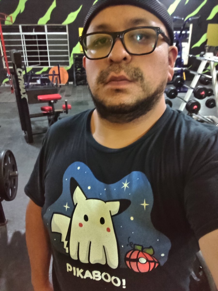 Jimm_Killer's tweet photo. Siempre de espantaviejas 3000 :3 #PikaBOO #Pokemon #Halloween https://t.co/oaWmK3SR6y