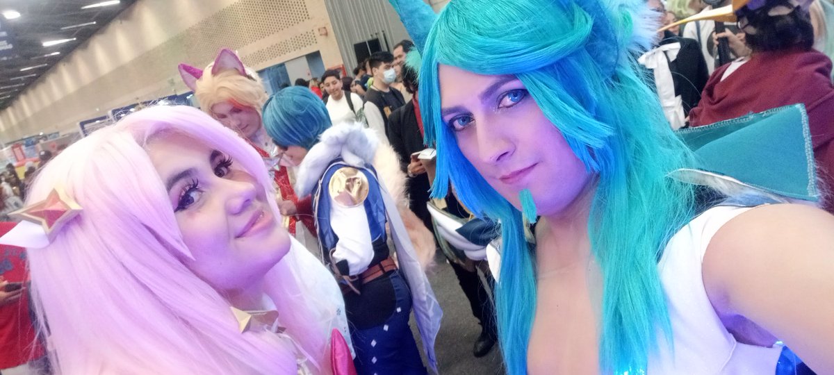 yaminoaKnight's tweet photo. Este Sofá fue algo ��nico jajaja desde el estrés de el pre SOFA, Los nervios de tantas cosas y después olo quedan alegrías de compartir con tanta gente maravillosa y poder participar en varias cosas. Muchas gracias a todos los que me apoyaron y compartieron un poco conmigo. https://t.co/QOhAfaTtWJ