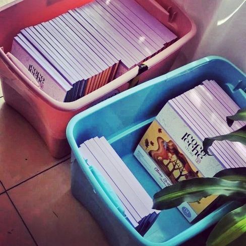 CuadernoFreak's tweet photo. Nos encanta ser parte de algo más grande y sumar proyectos de #emprendedores. #hechoconamor💜 son una chulada de material y tienen un buen de cosas. Sigan a @cocolechestore https://t.co/udMNvP4JE1 https://t.co/zbbtQXwkN1