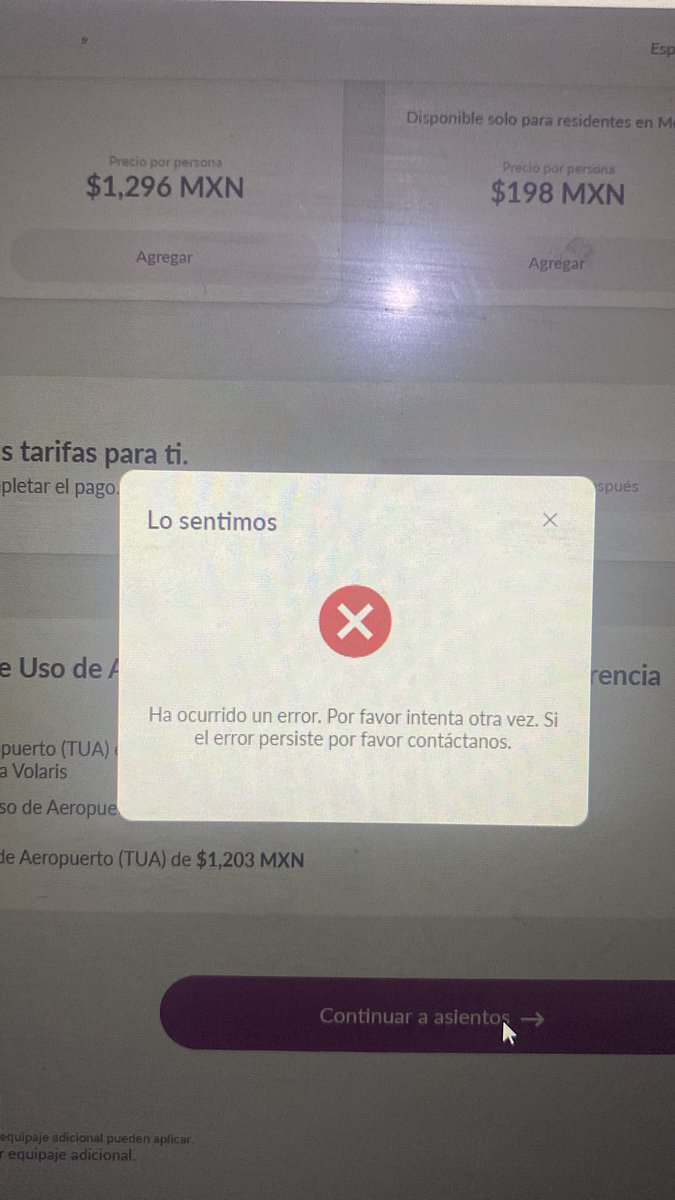 lissethvic's tweet photo. @viajaVolaris Me sale un error en su pagina, se supone que es el dia de los descuentos y no deja terminar la compra  y no me contestan https://t.co/G6coSGbuu6