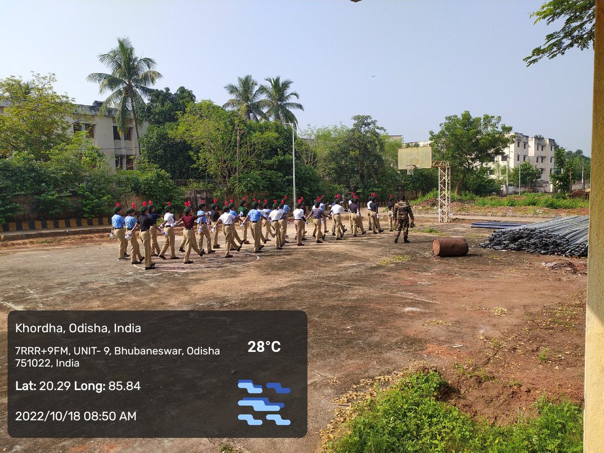 NCC_RDWU's tweet photo. Drill for #NCC SW cdts by PI staff, BHM Rao from @1OdishaGirlsBn at @RDWUniversity today. The #parade ground reverberated with ek-do-ek. In #Drill Ustad speak Loudly Shouting ! Hardly Stamping !
#ragda #Training
@utkalpride https://t.co/NxZVXZtqlA