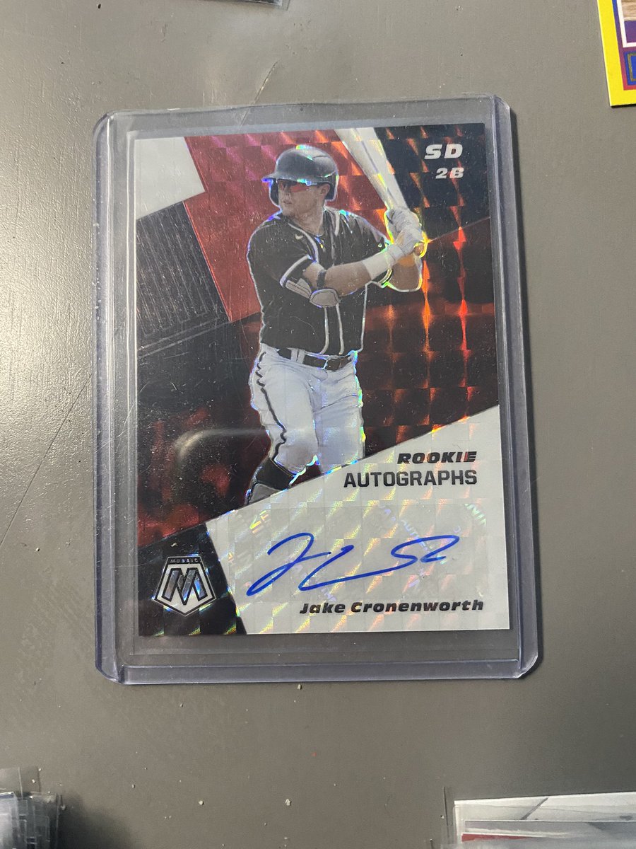 STICSPECULATION's tweet photo. Jake cronenworth mosaic auto🔥 12 bucks bmwt🔥 @sports_sell https://t.co/K0huorqpNV