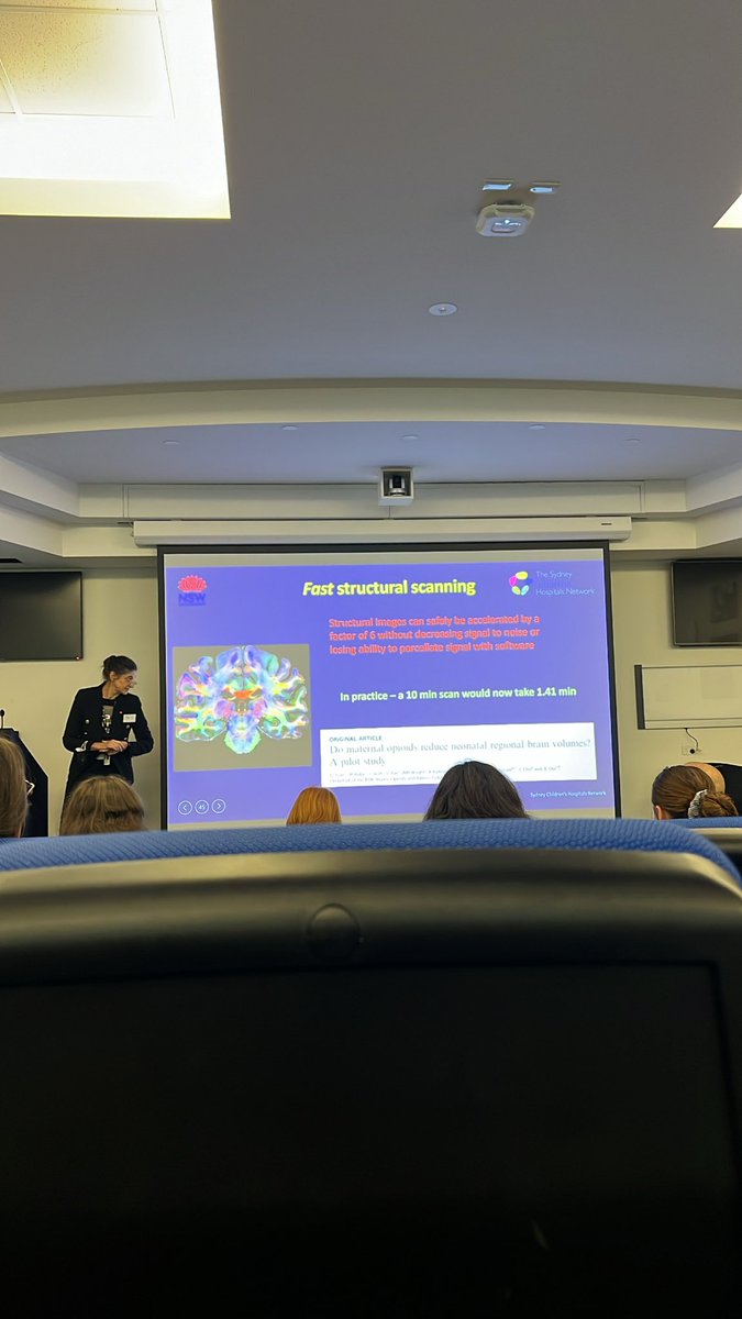 98saratonin's tweet photo. Day well spent at #DevelopingBrain2022 ,
Great talks and discussions 🧠
Pictured 📷:
- Prof Lindy Rae’s talk on functional neurological disorders
- Our postdoc Jinni Yan winning 🥉 place for EMCR rapid fire talks #ClinicalNeuroimmunologyKNC https://t.co/0QupmP5Bkf